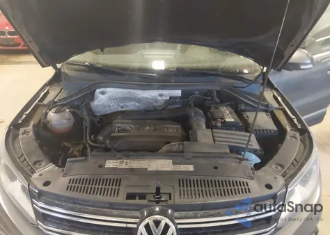 2012 Volkswagen Tiguan Se z USA, uszkodzony, nr VIN WVGAV7AX1CW003061